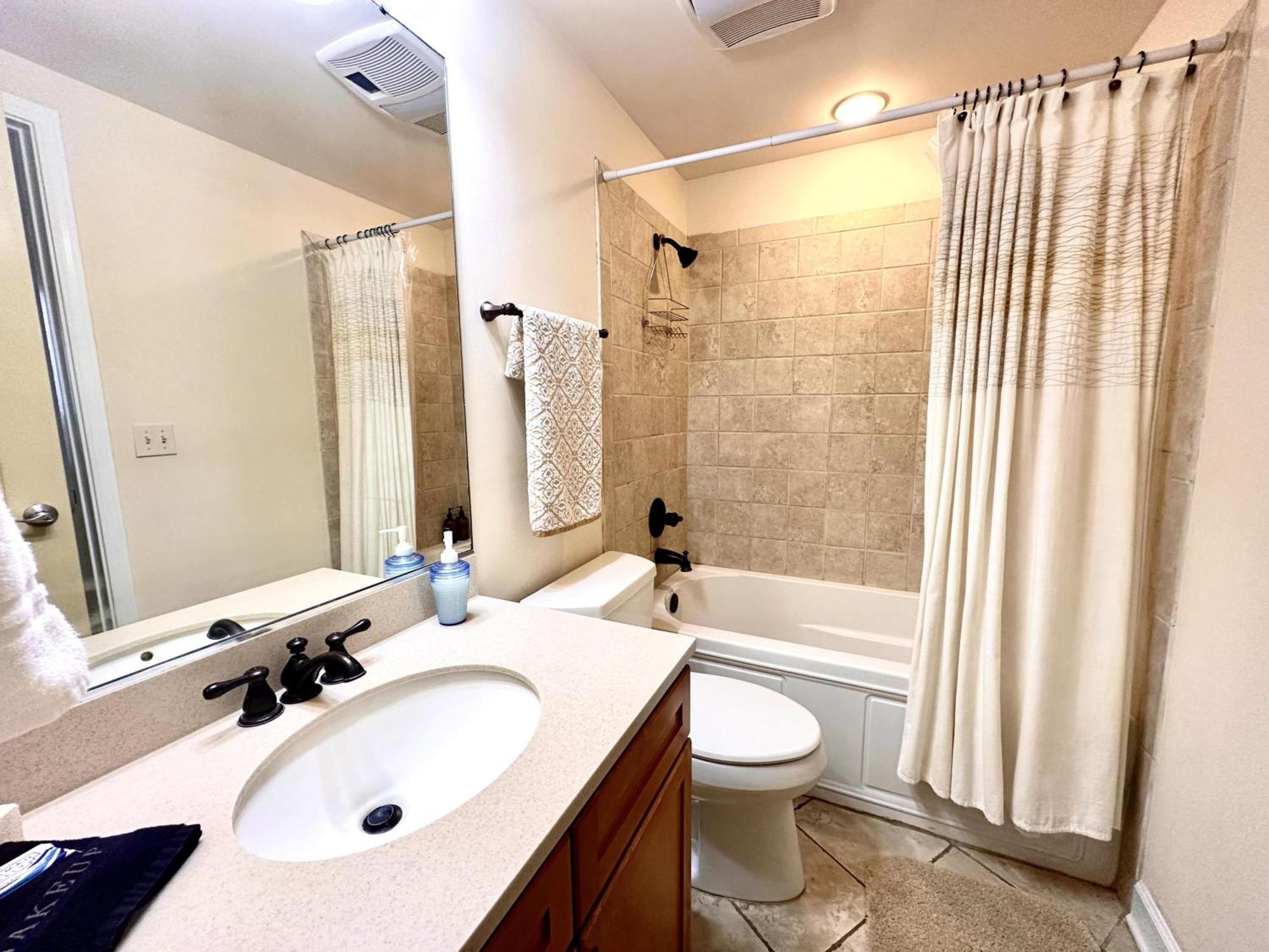 Lovely 22 In Sienna Overlooking The Gulf Gulfport Exterior photo